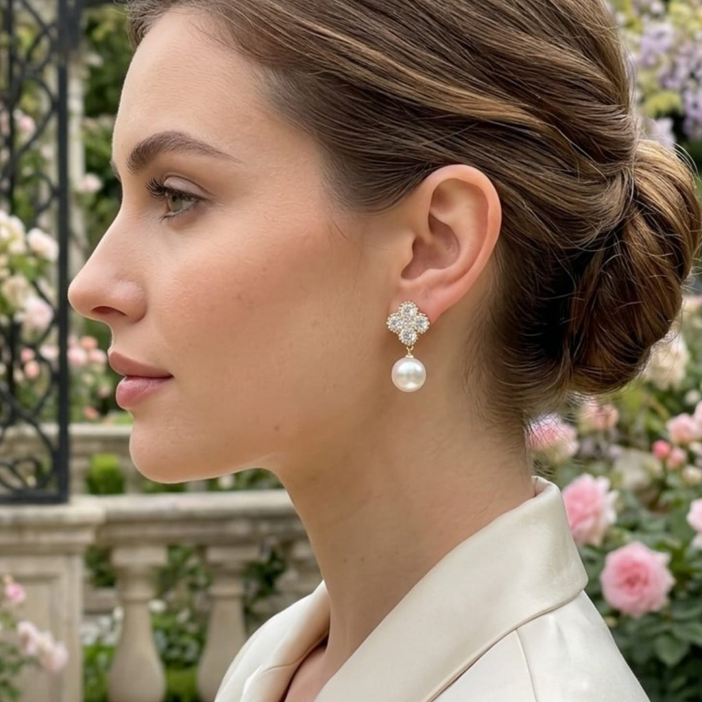 Aretes, diseño copo y perla, pin plata 925