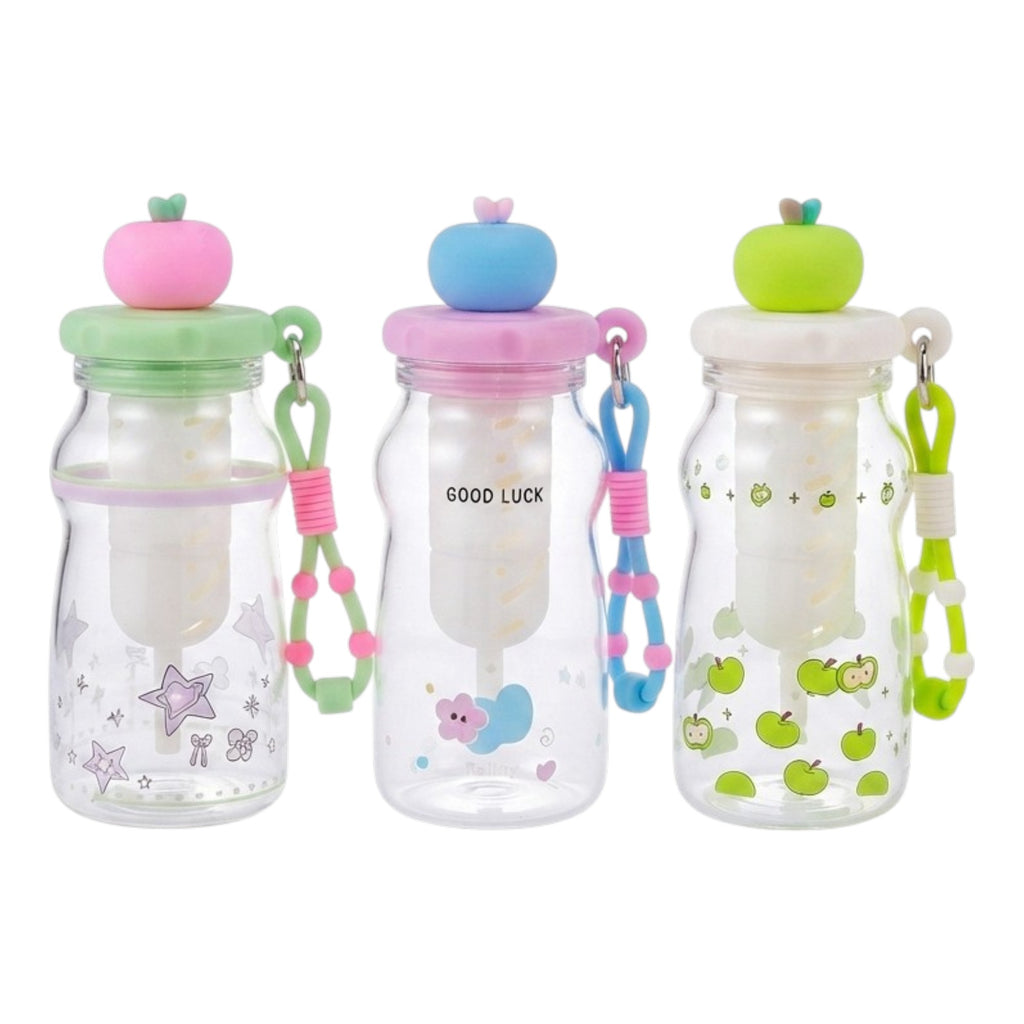 Botella plástica infantil, manzana