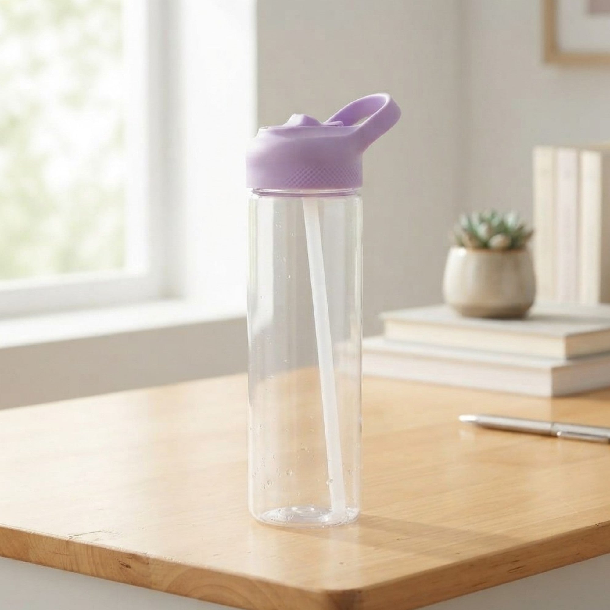 Botella transparente, plástica 800ml